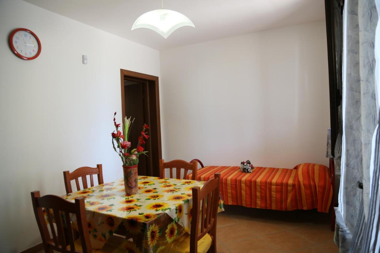 Damiavacanze Casa Vacanza Al Mare A Torre Vado Apartman Kültér fotó