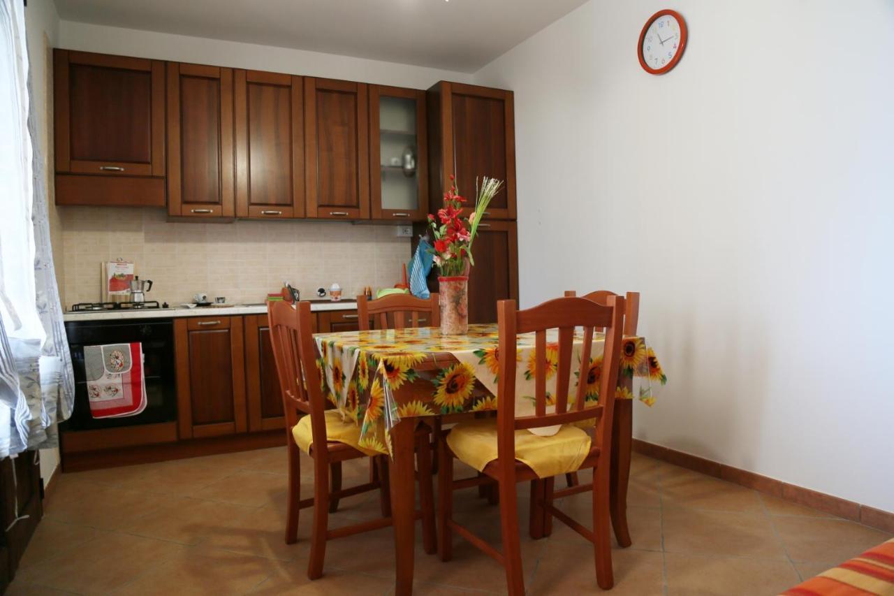 Damiavacanze Casa Vacanza Al Mare A Torre Vado Apartman Kültér fotó